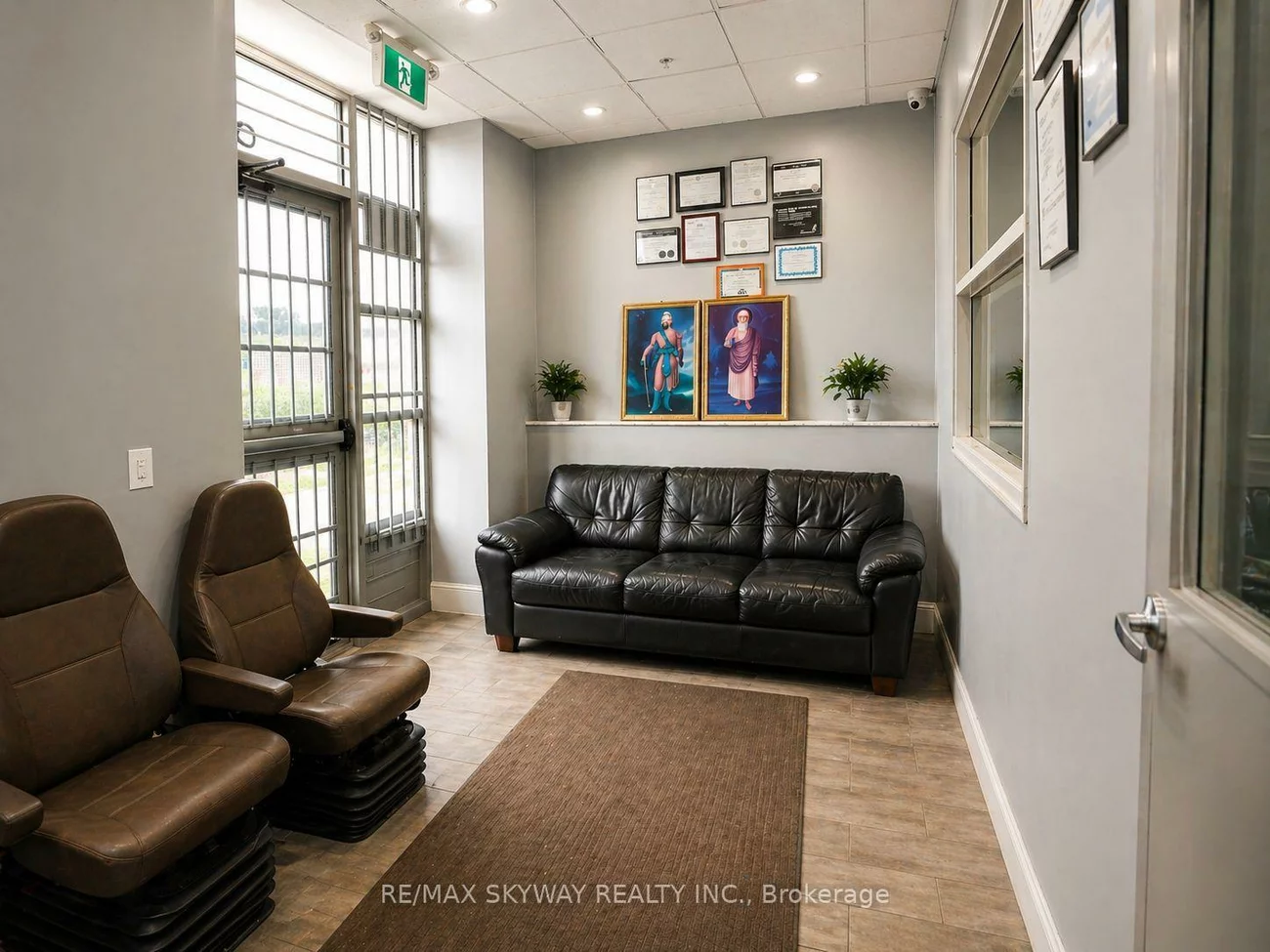 2070, Steeles, Southgate, Brampton