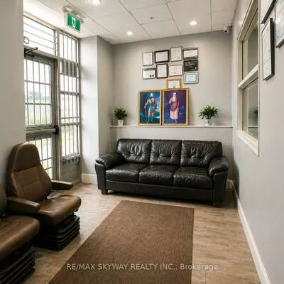 2070, Steeles, Southgate, Brampton