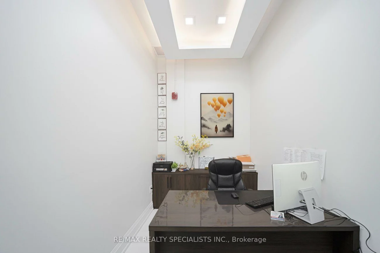 20, MARITIME ONTARIO, Airport Road/ Highway 7 Business Centre, Brampton