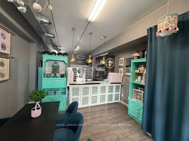 43, Queen, Downtown Brampton, Brampton