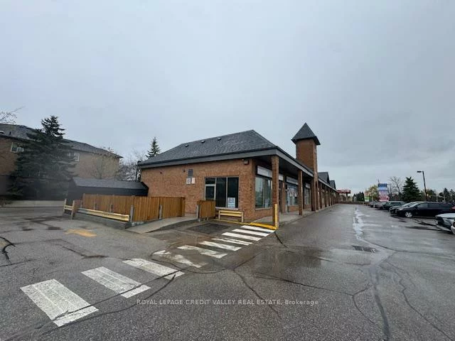 10215, Kennedy, Heart Lake East, Brampton