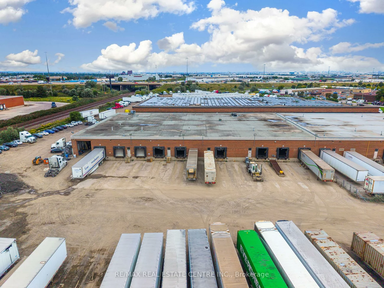 396, Clarence, Brampton East Industrial, Brampton