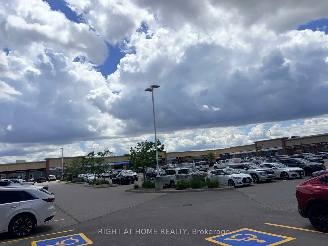 480, Chrysler, Bramalea North Industrial, Brampton