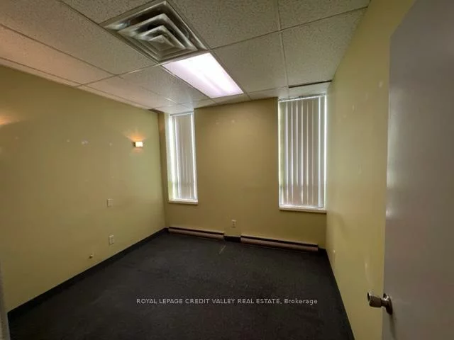 118, Queen, Downtown Brampton, Brampton