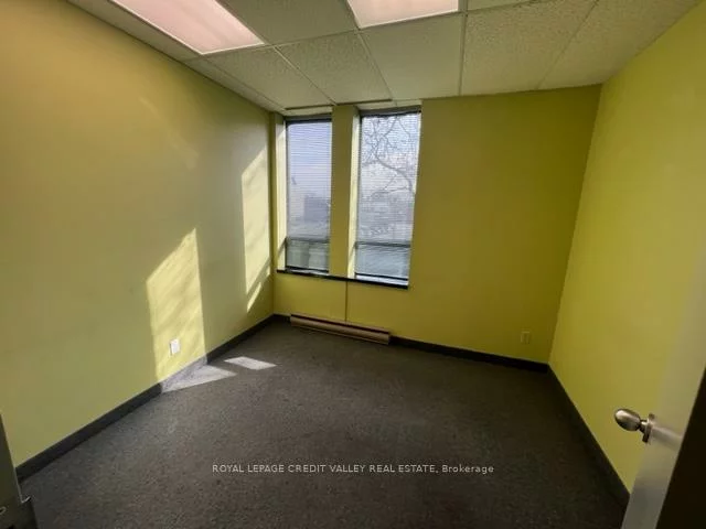 118, Queen, Downtown Brampton, Brampton