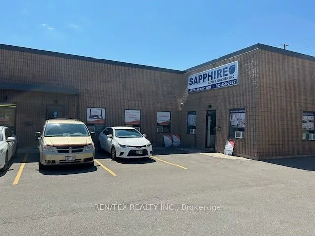14, Strathearn, Steeles Industrial, Brampton