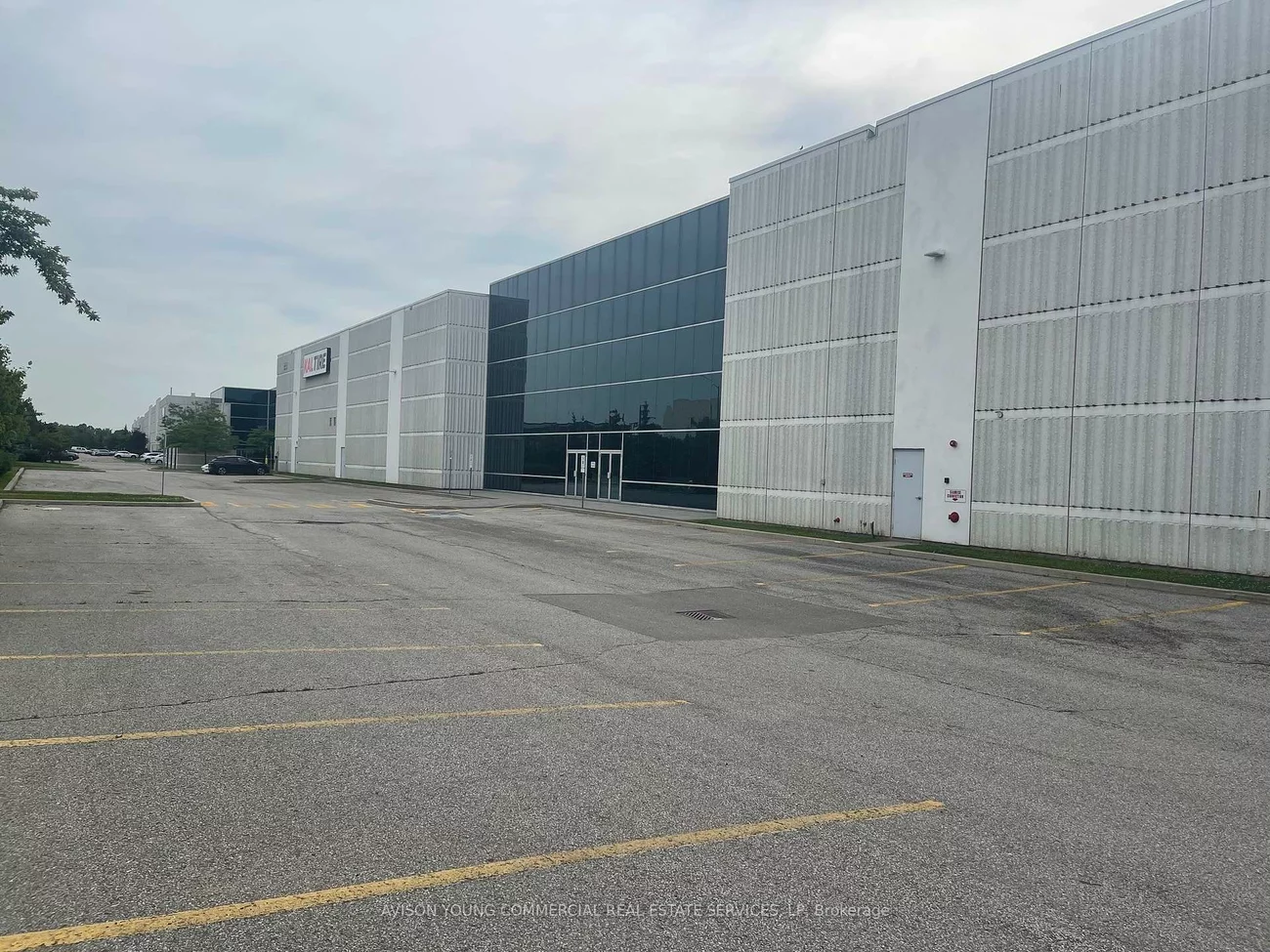 815, Intermodal, Parkway Belt Industrial Area, Brampton