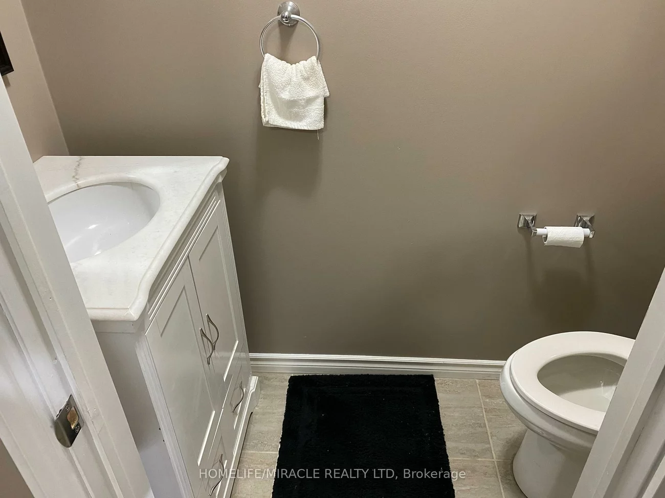 30, Hale, Brampton East Industrial, Brampton