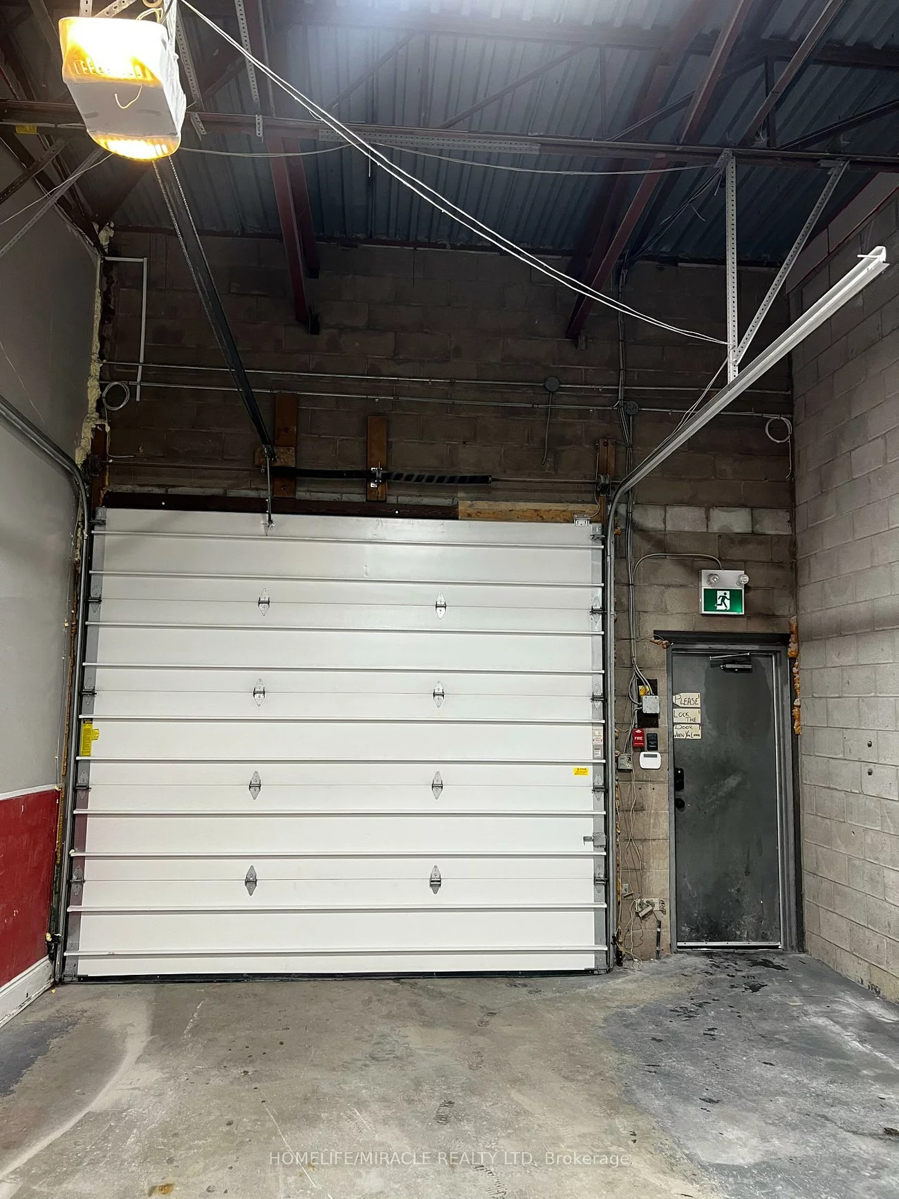 30, Hale, Brampton East Industrial, Brampton