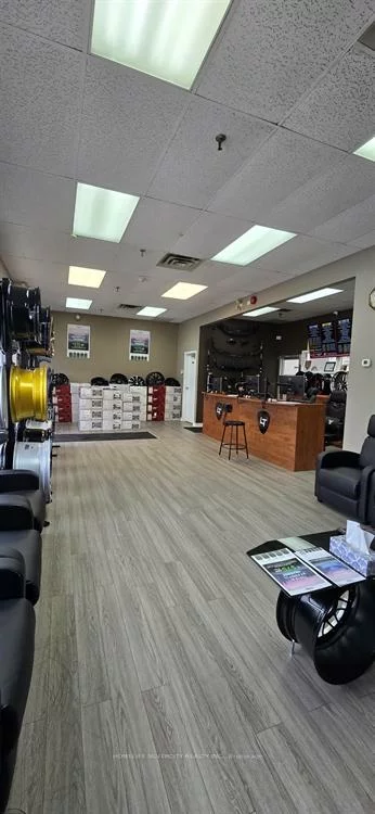 370, Main, Downtown Brampton, Brampton