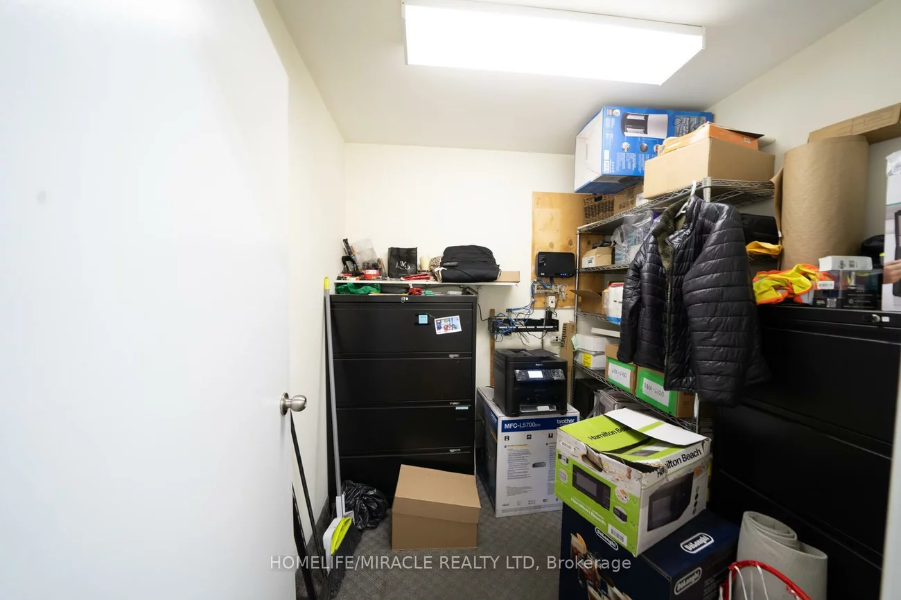 13, Edvac, Gore Industrial North, Brampton