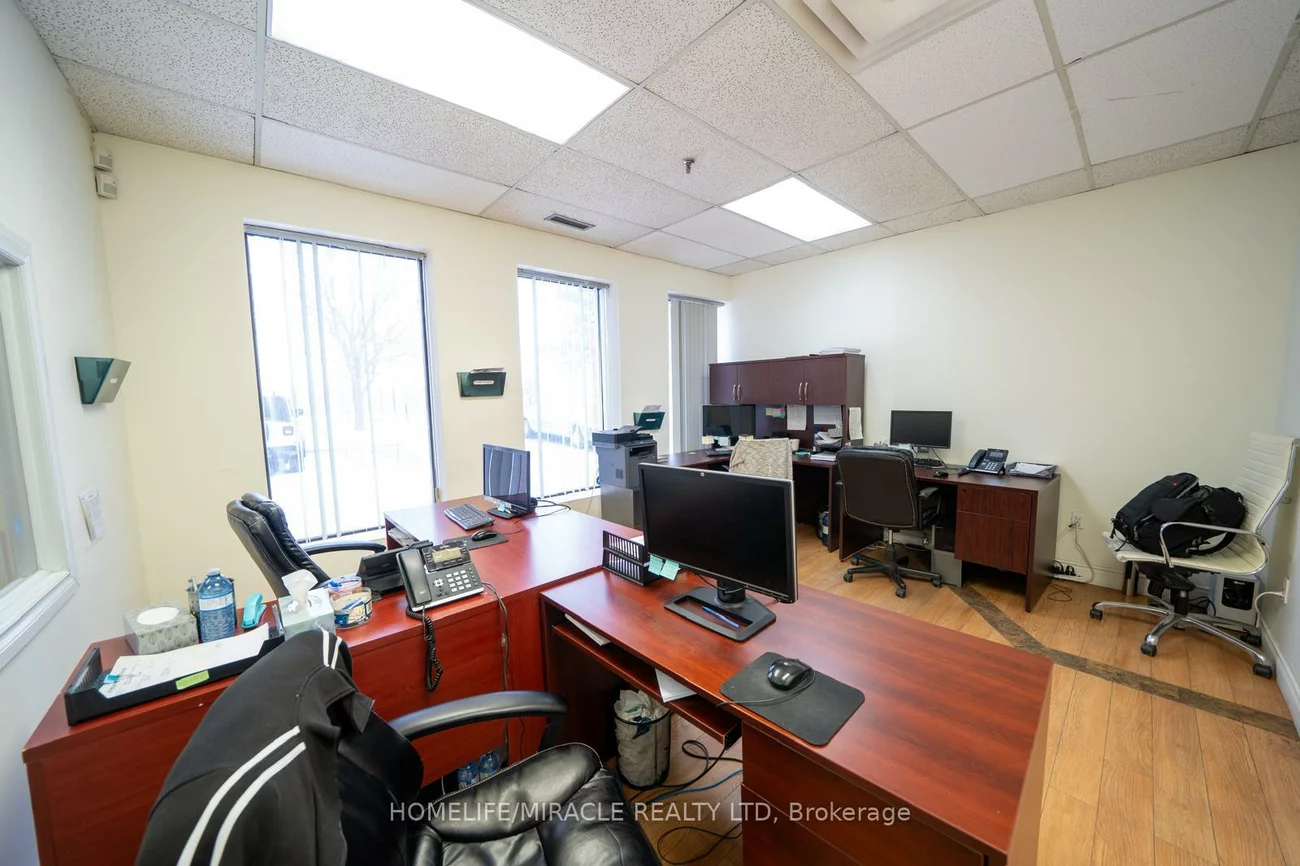 13, Edvac, Gore Industrial North, Brampton