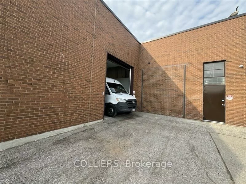 25-35, Van Kirk, Northwest Sandalwood Parkway, Brampton