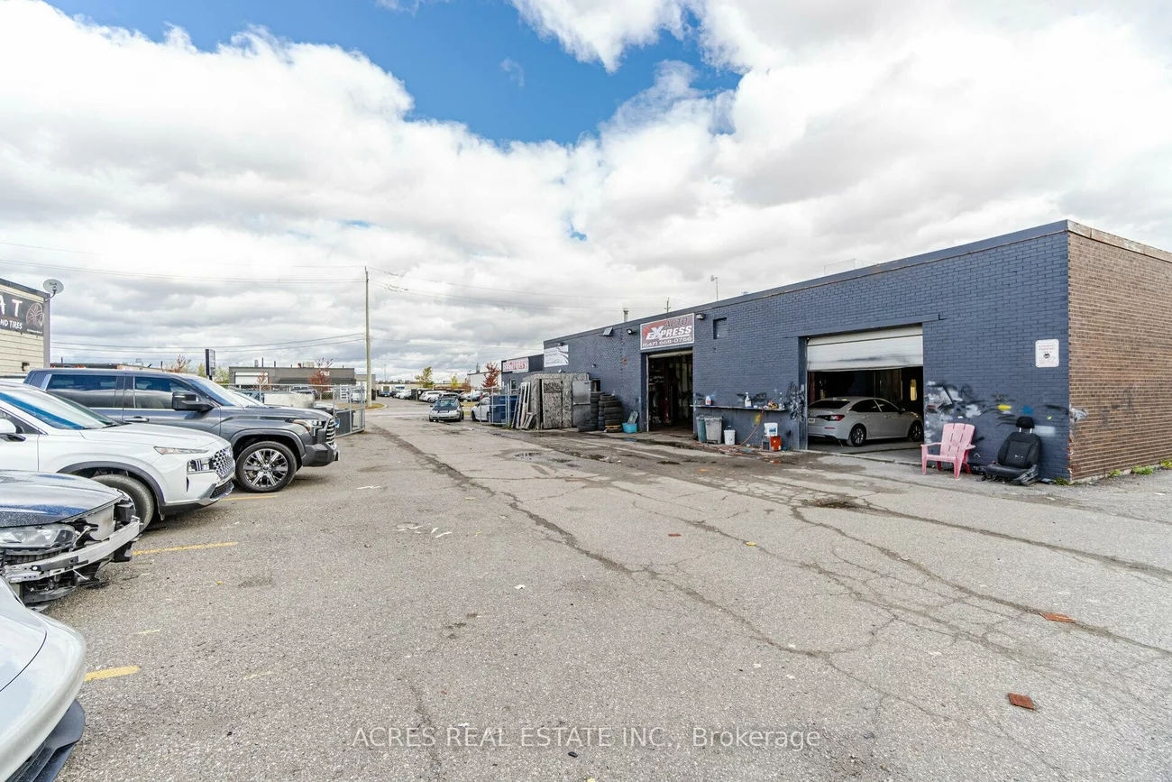 26, Bramsteele, Brampton East Industrial, Brampton
