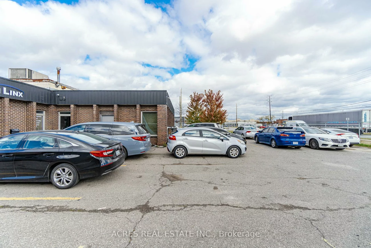 26, Bramsteele, Brampton East Industrial, Brampton