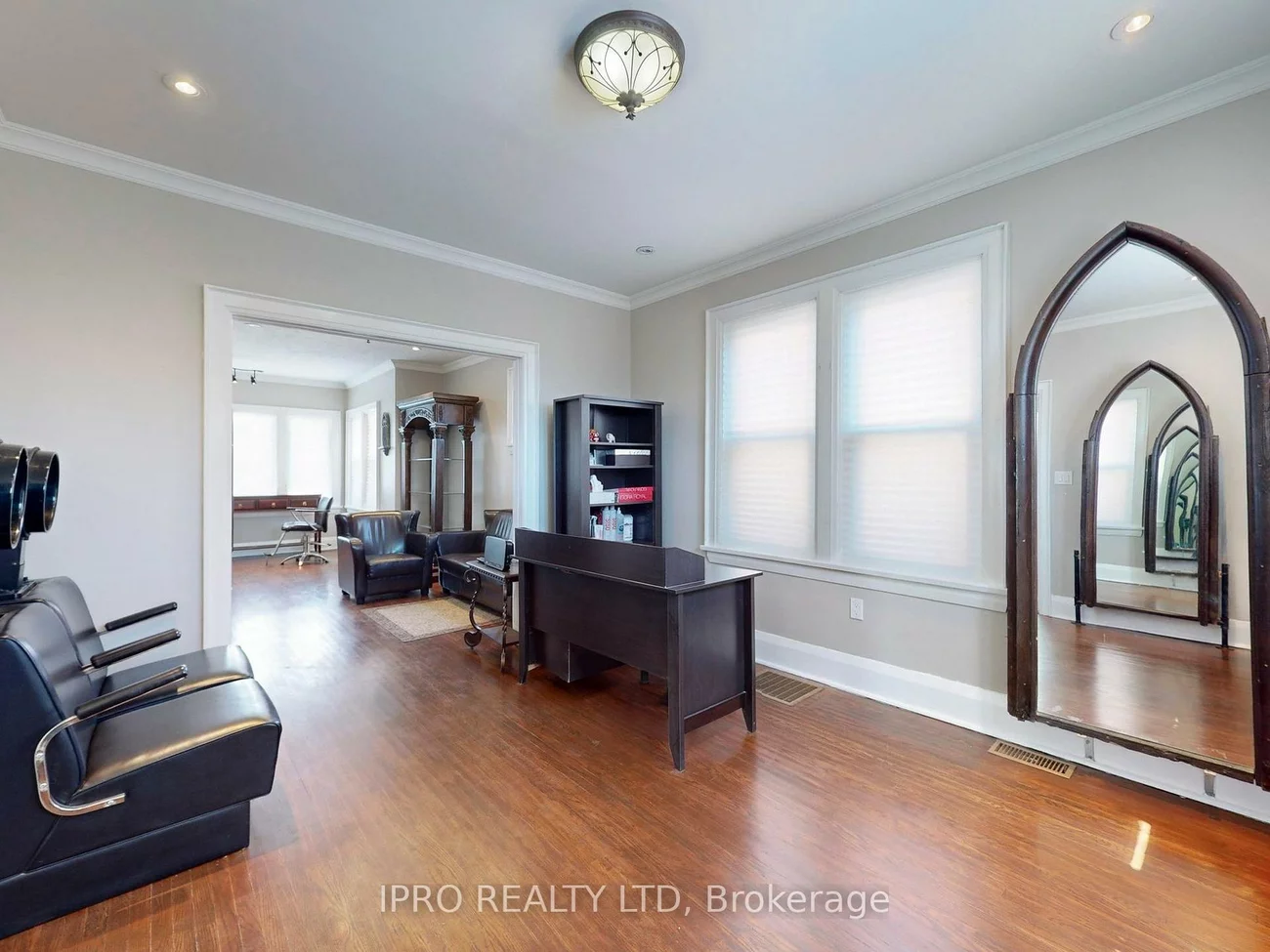 219, Queen, Downtown Brampton, Brampton
