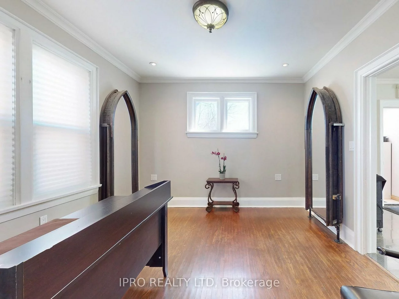 219, Queen, Downtown Brampton, Brampton