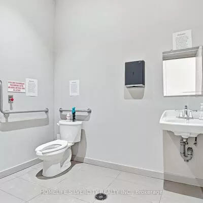 2, Dewside, Sandringham-Wellington, Brampton