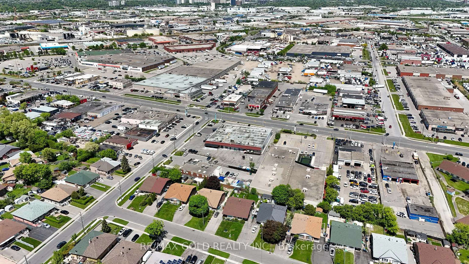 107, Kennedy, Brampton East, Brampton