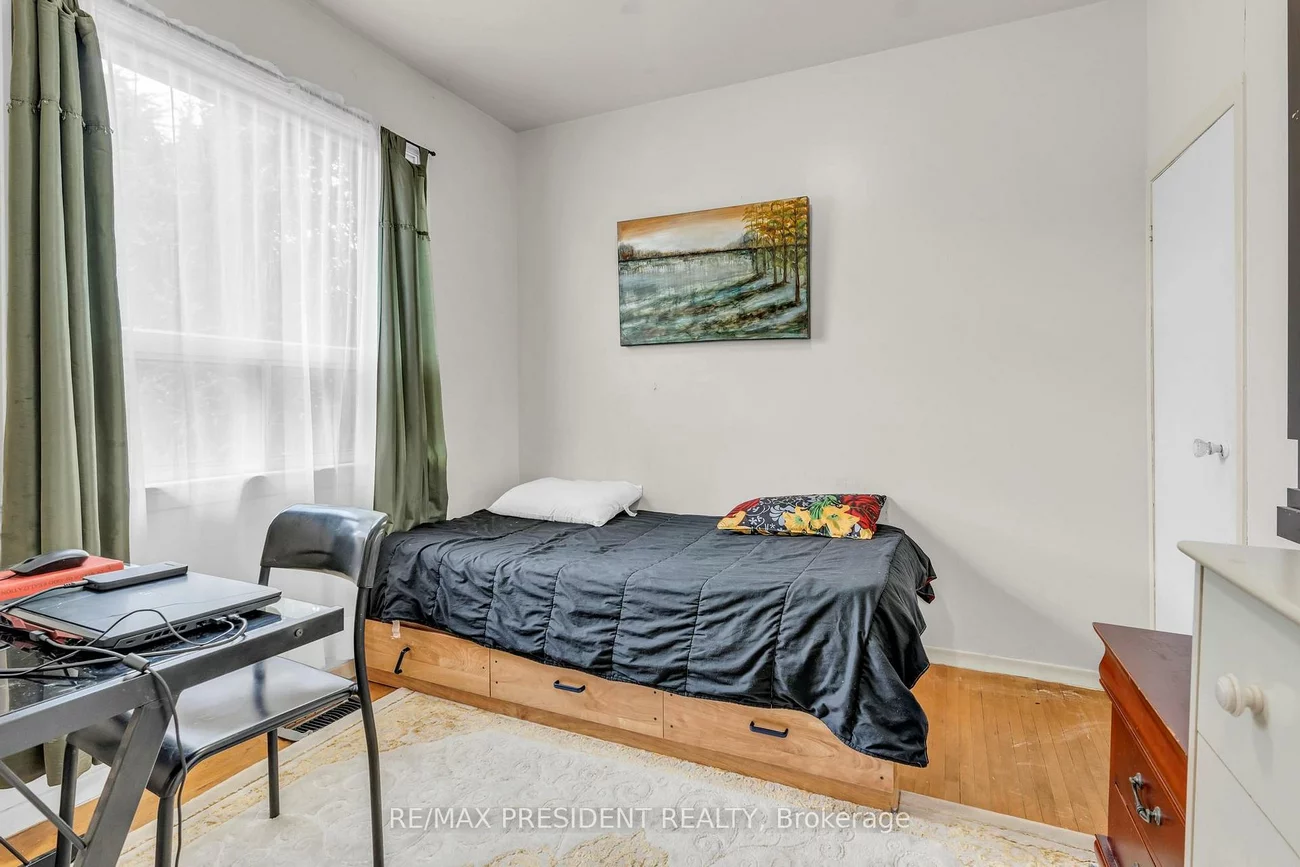 61, Royce, Downtown Brampton, Brampton