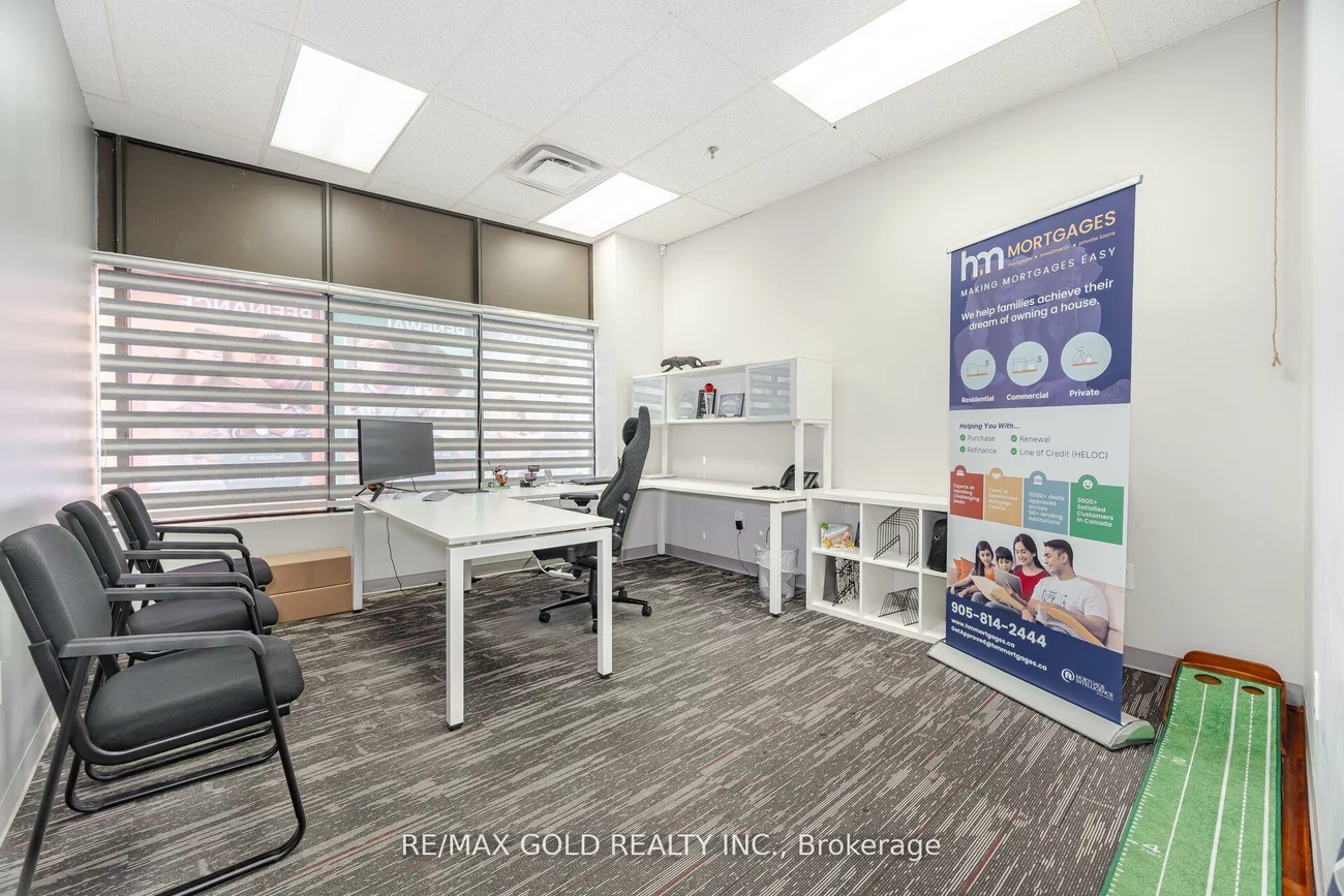 2074, Steeles, Southgate, Brampton