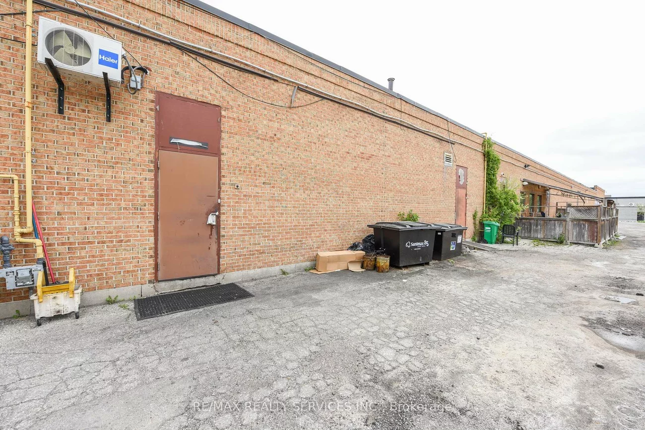 180, sandalwood, Heart Lake West, Brampton
