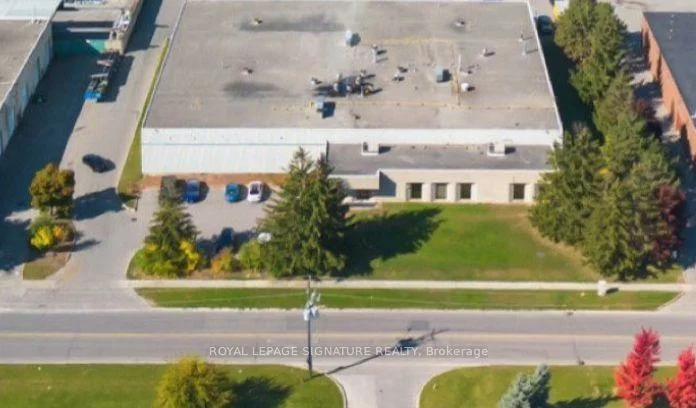 28, Automatic, Gore Industrial North, Brampton