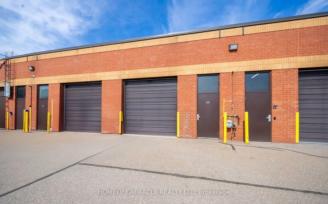 18, Regan, Northwest Sandalwood Parkway, Brampton