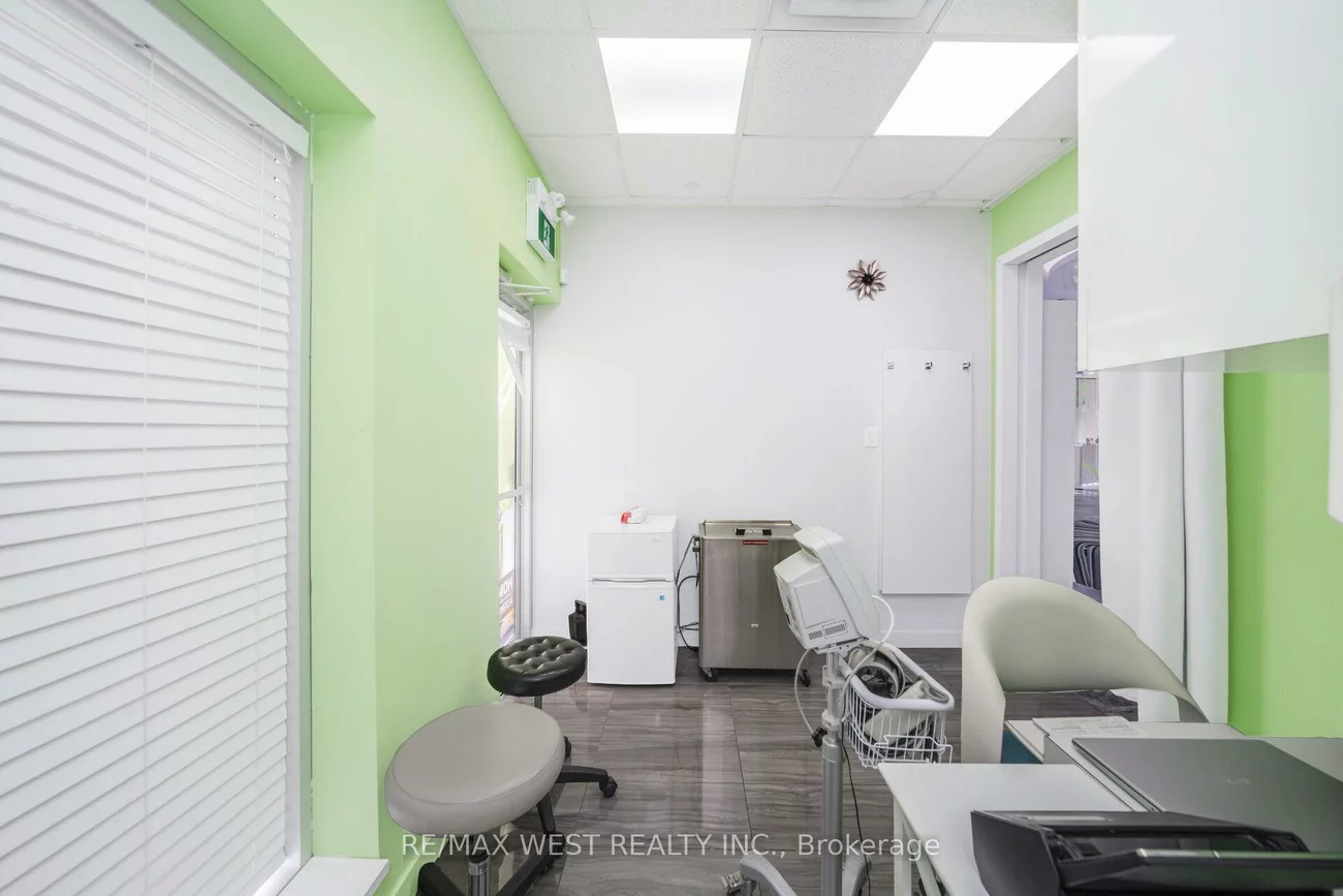 7990, Kennedy, Fletcher's Creek South, Brampton