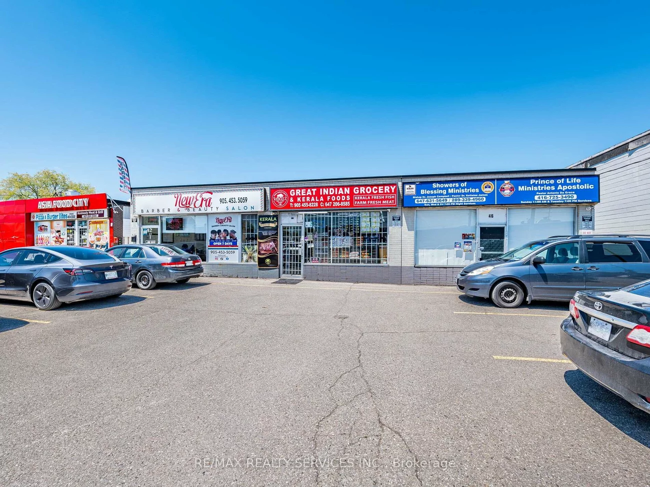 44, Dean, Brampton East, Brampton