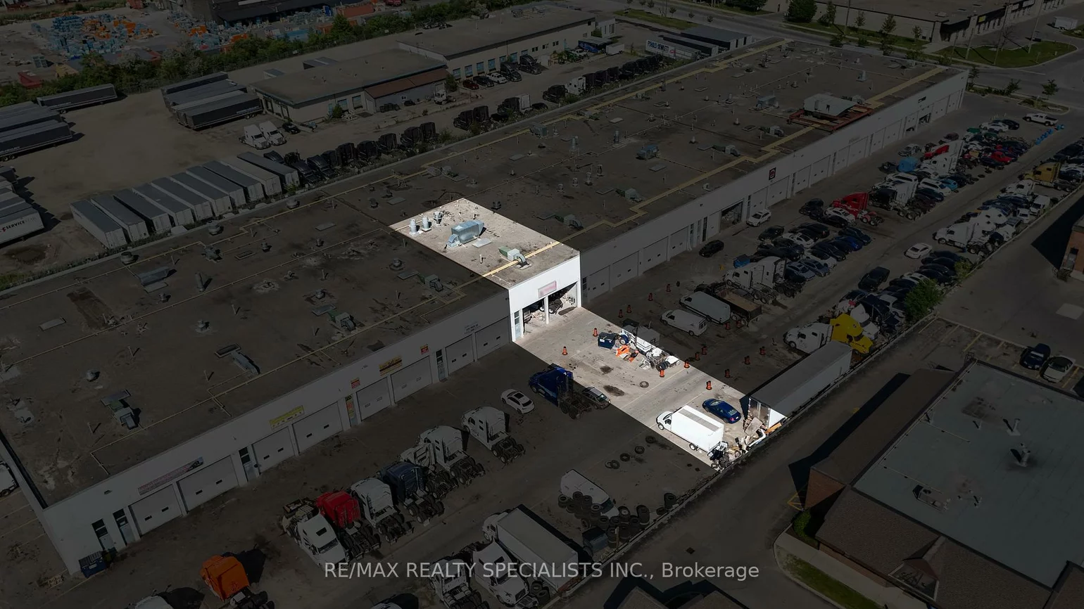 170, Glidden, Brampton East Industrial, Brampton