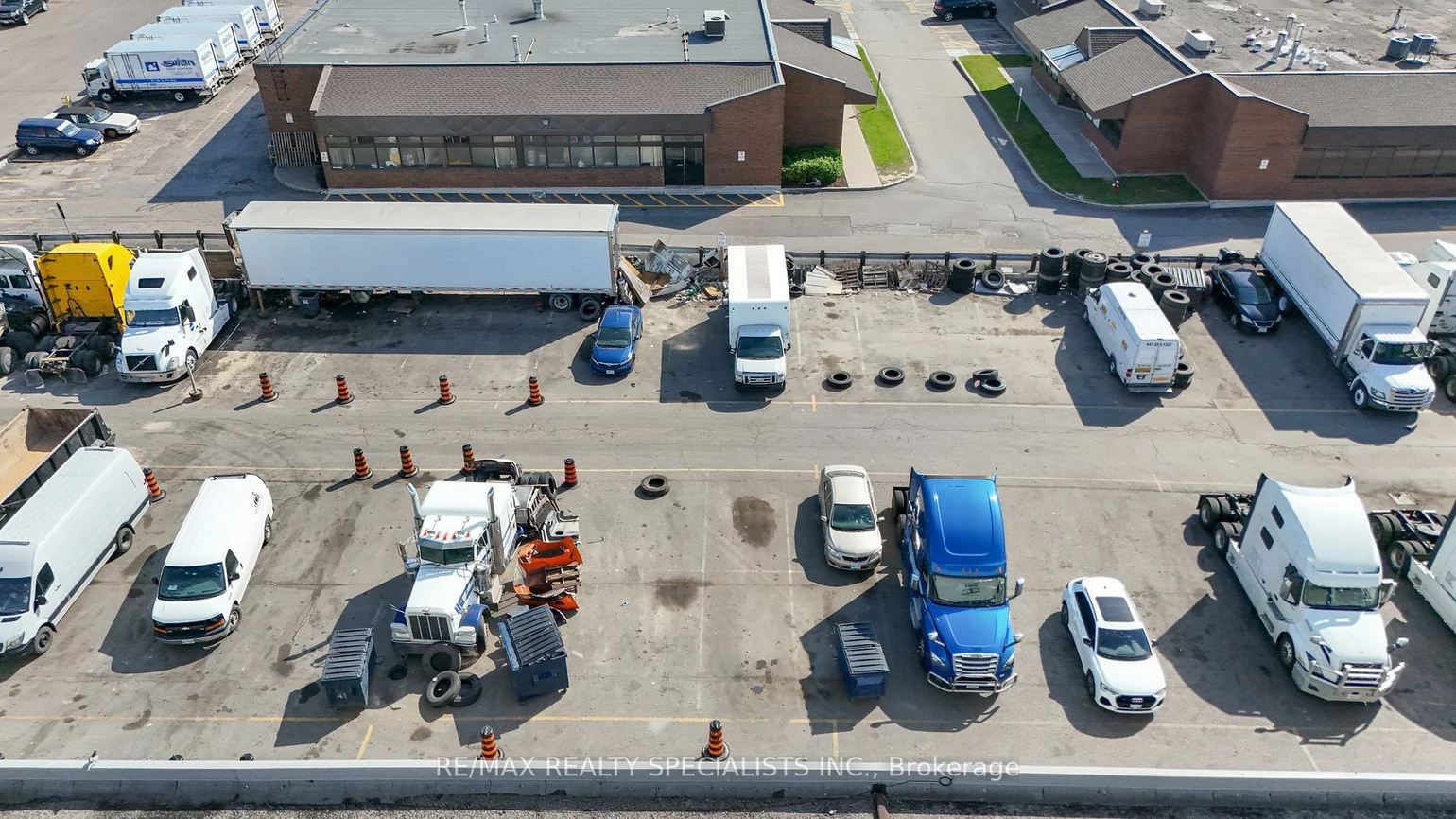 170, Glidden, Brampton East Industrial, Brampton