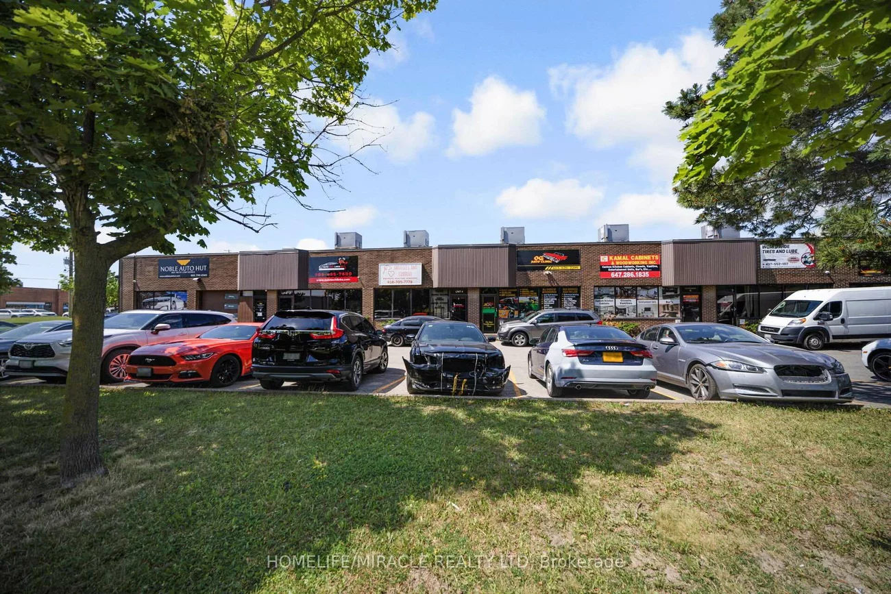 222, Advance, Steeles Industrial, Brampton