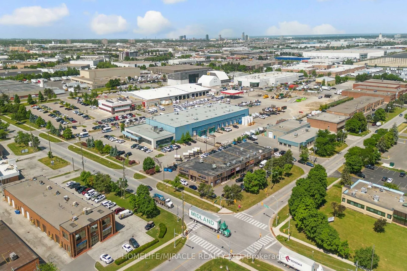 222, Advance, Steeles Industrial, Brampton