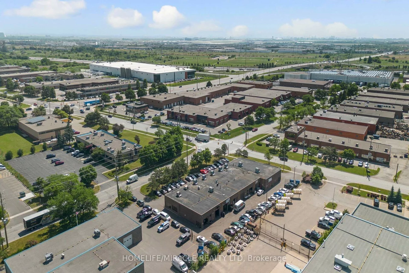 222, Advance, Steeles Industrial, Brampton