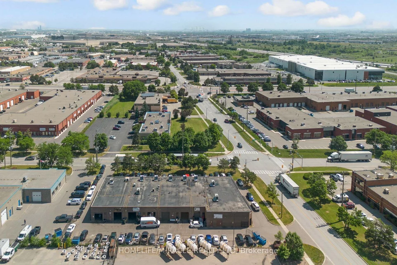 222, Advance, Steeles Industrial, Brampton