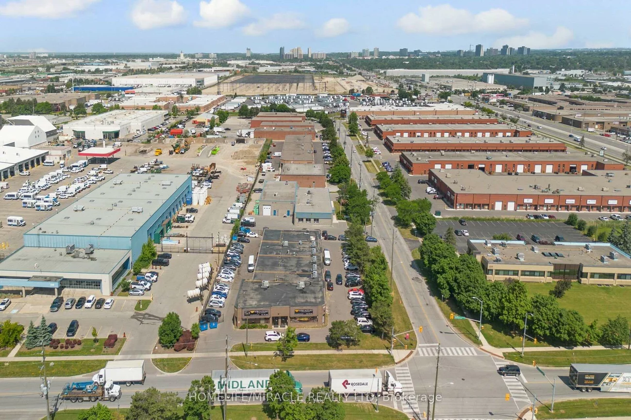222, Advance, Steeles Industrial, Brampton