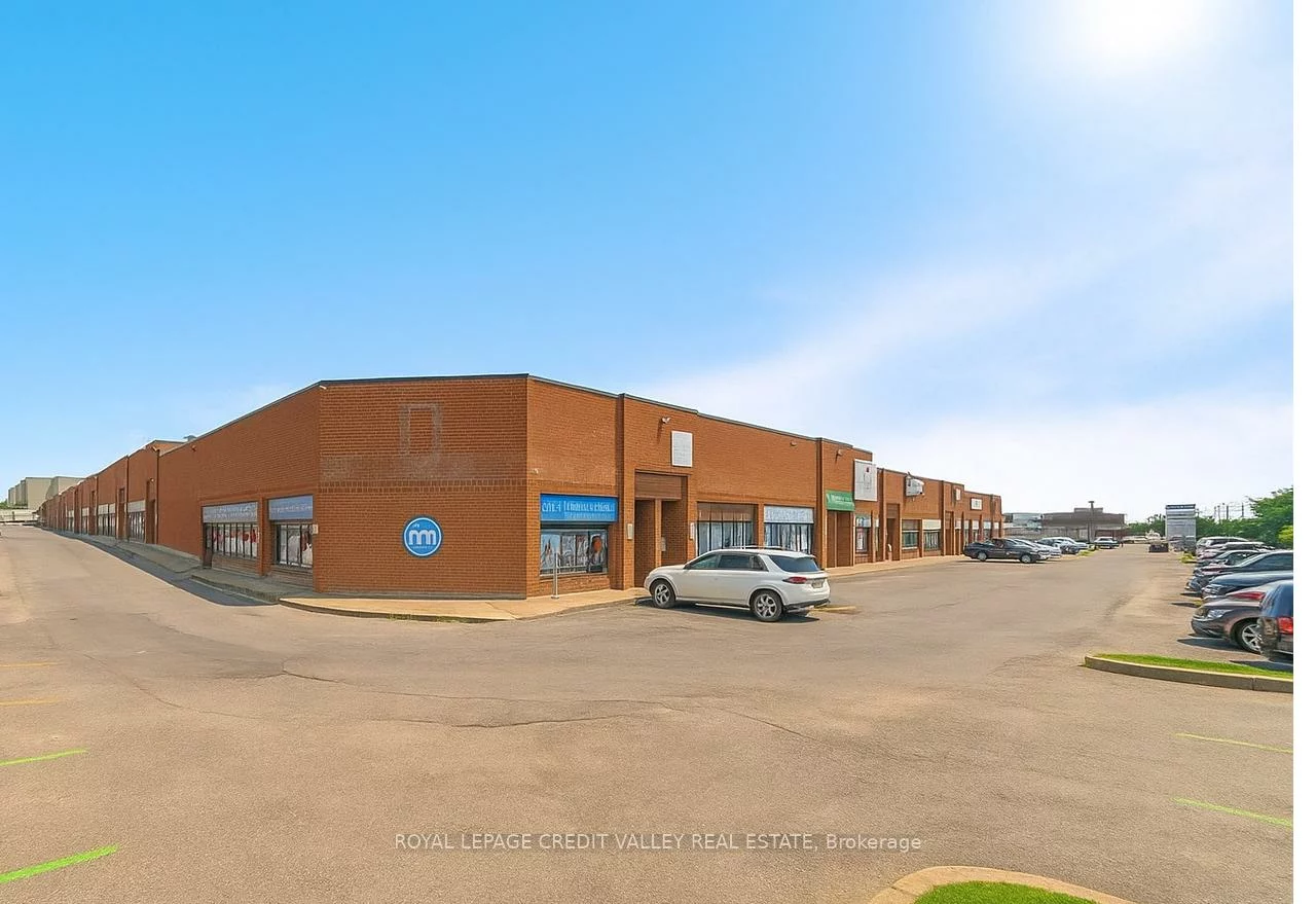 2074, Steeles, Southgate, Brampton
