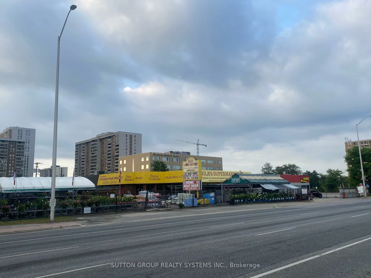 1729, Queen, Queen Street Corridor, Brampton