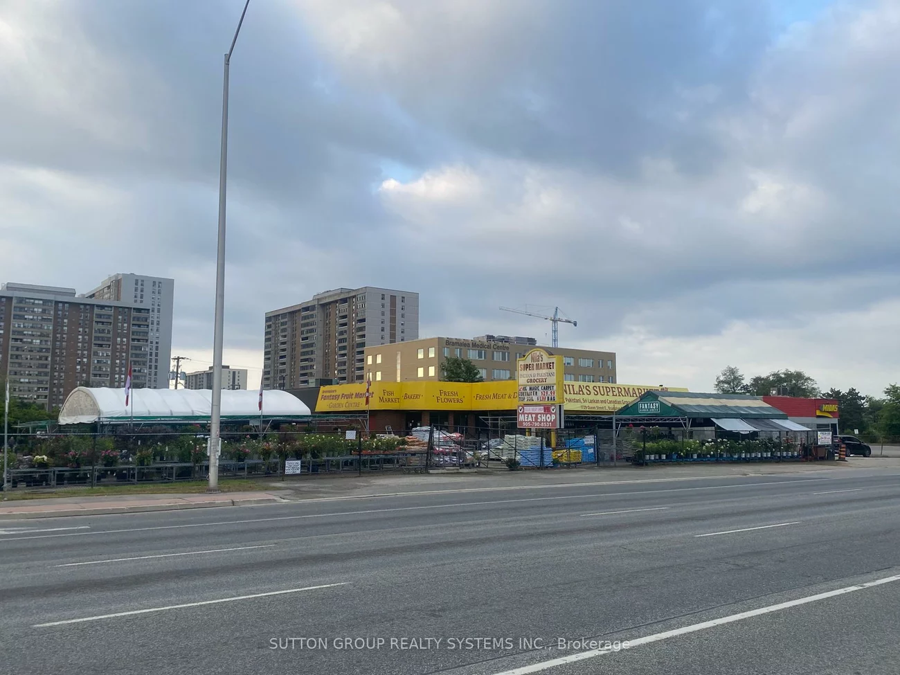 1729, Queen, Queen Street Corridor, Brampton