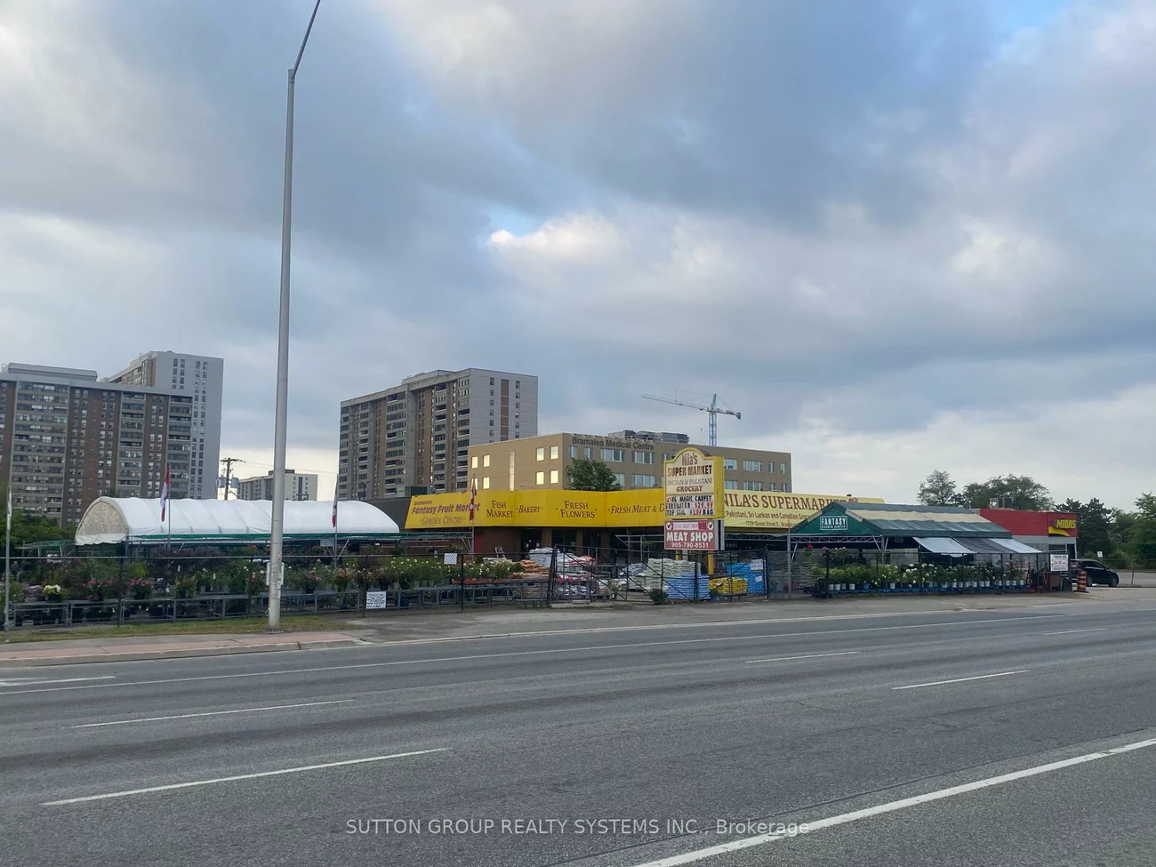 1729, Queen, Queen Street Corridor, Brampton