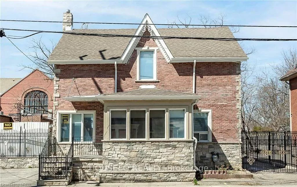 8, Church, Downtown Brampton, Brampton