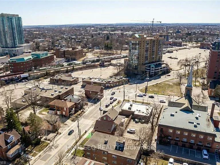 8, Church, Downtown Brampton, Brampton