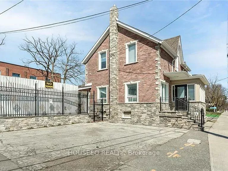 8, Church, Downtown Brampton, Brampton