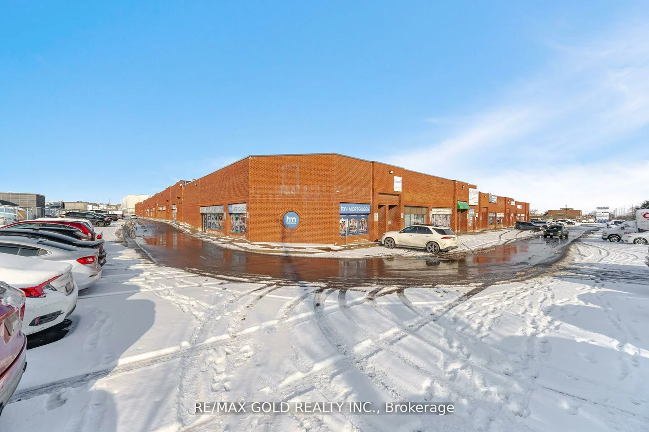 2074, Steeles, Southgate, Brampton