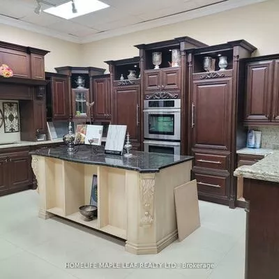 8, Strathern, Steeles Industrial, Brampton