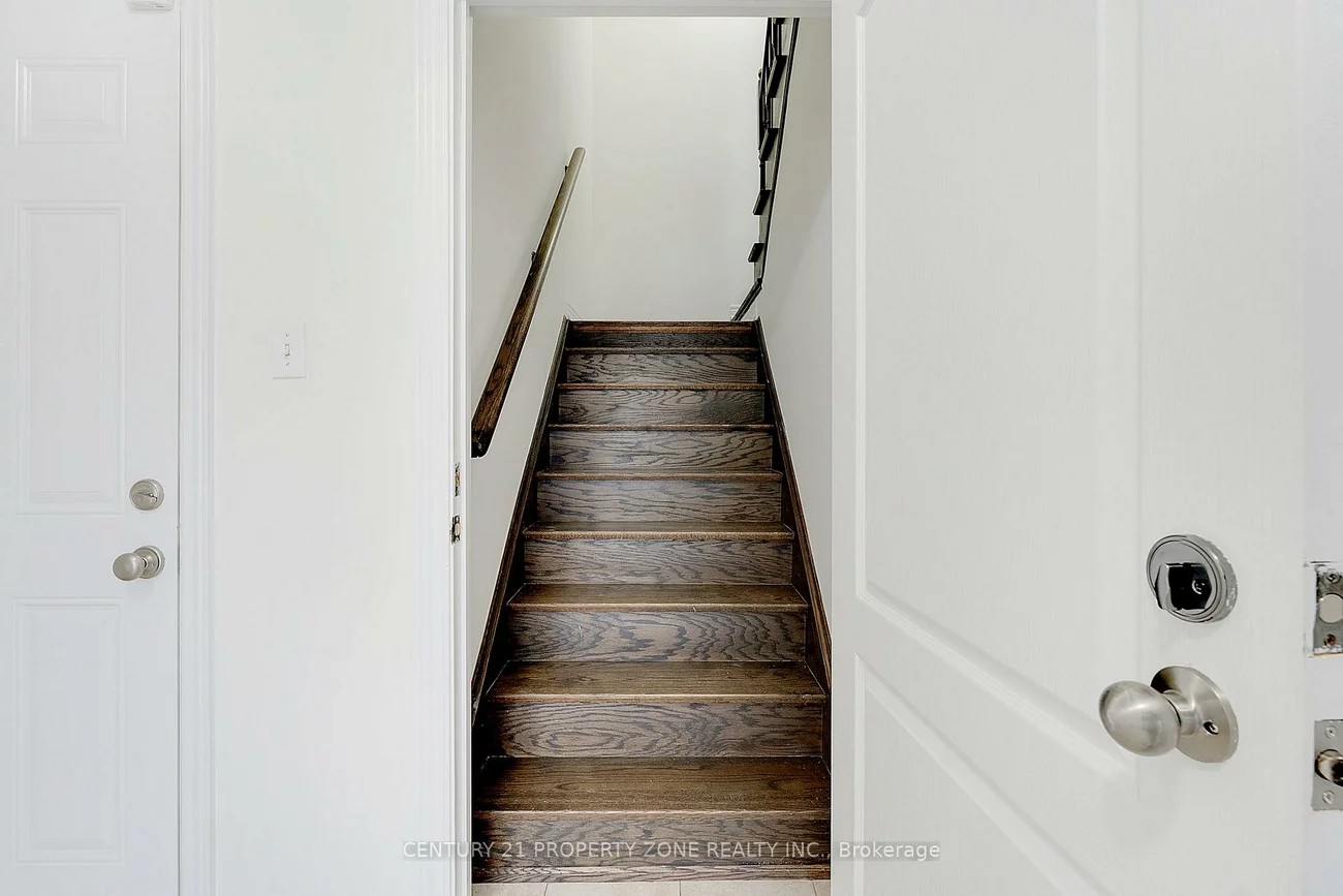 28, Wardenwood, Sandringham-Wellington North, Brampton