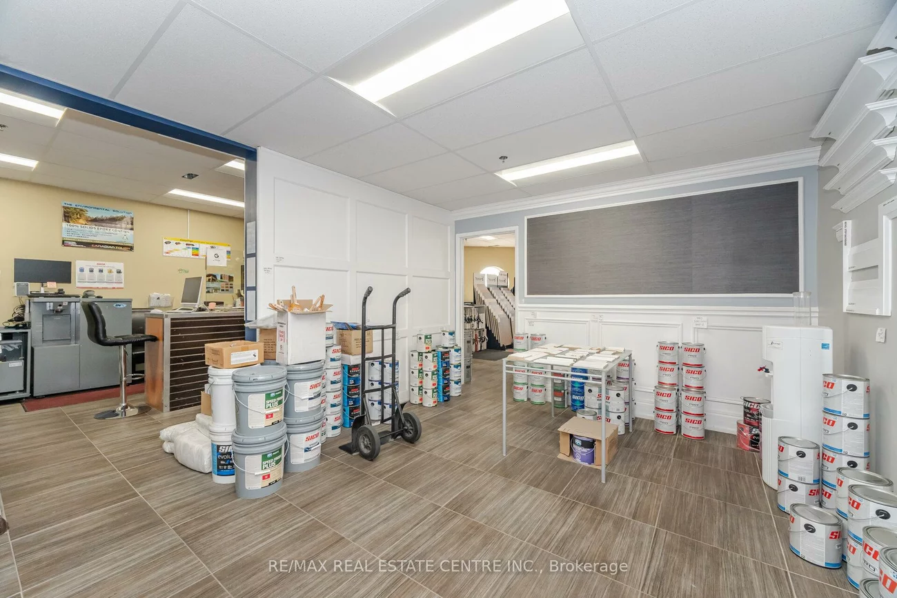 2074, Steeles, Southgate, Brampton
