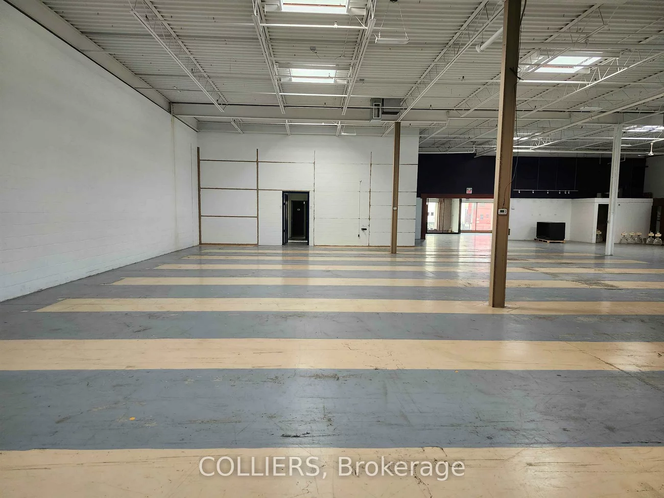 44, West, Bramalea West Industrial, Brampton