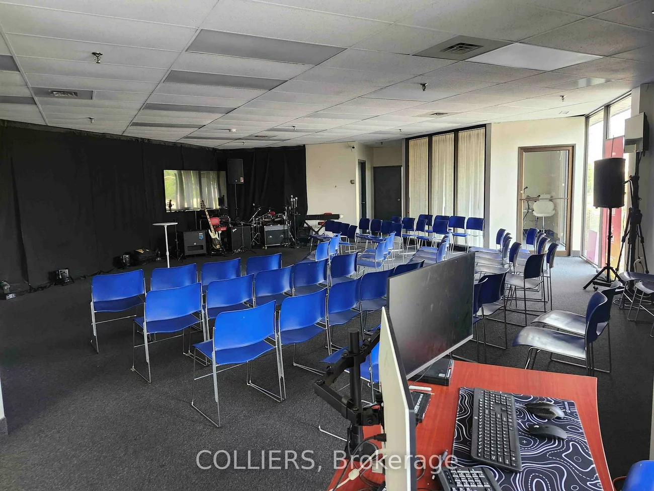 40, West, Bramalea West Industrial, Brampton
